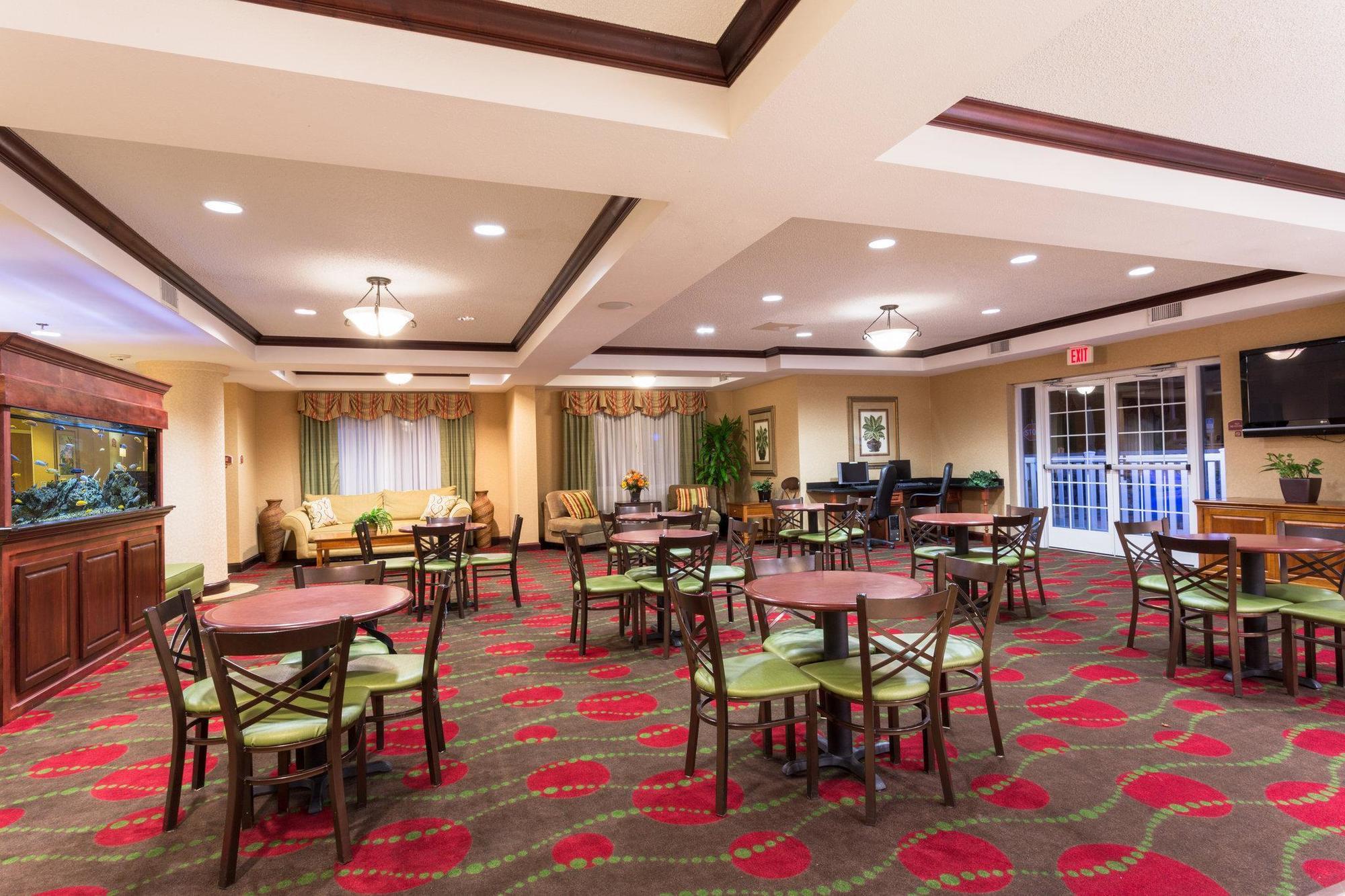 Holiday Inn Express & Suites Tavares By Ihg Exteriör bild