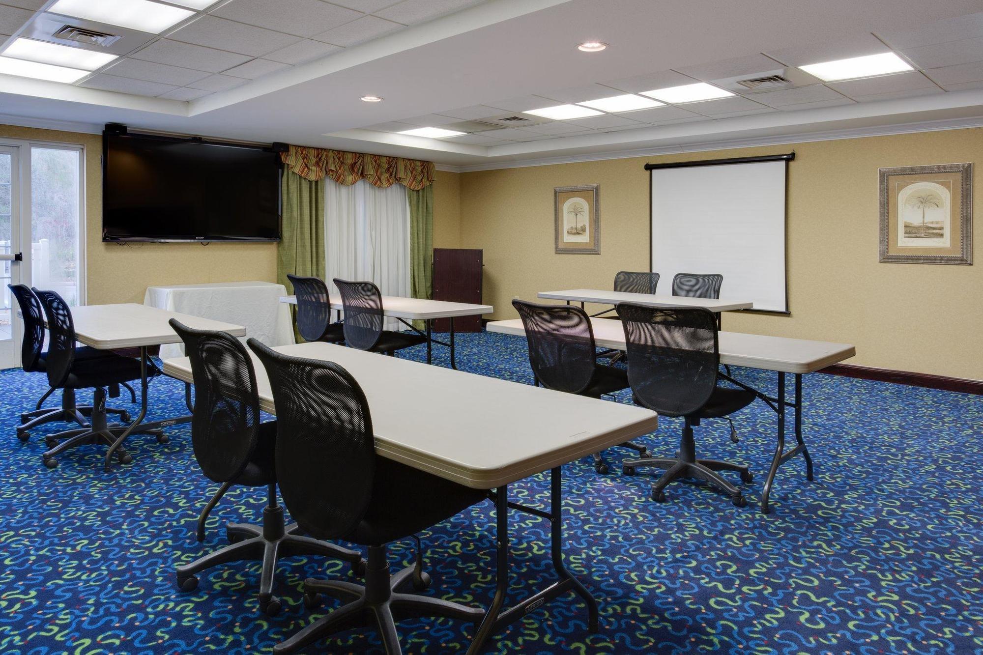 Holiday Inn Express & Suites Tavares By Ihg Exteriör bild
