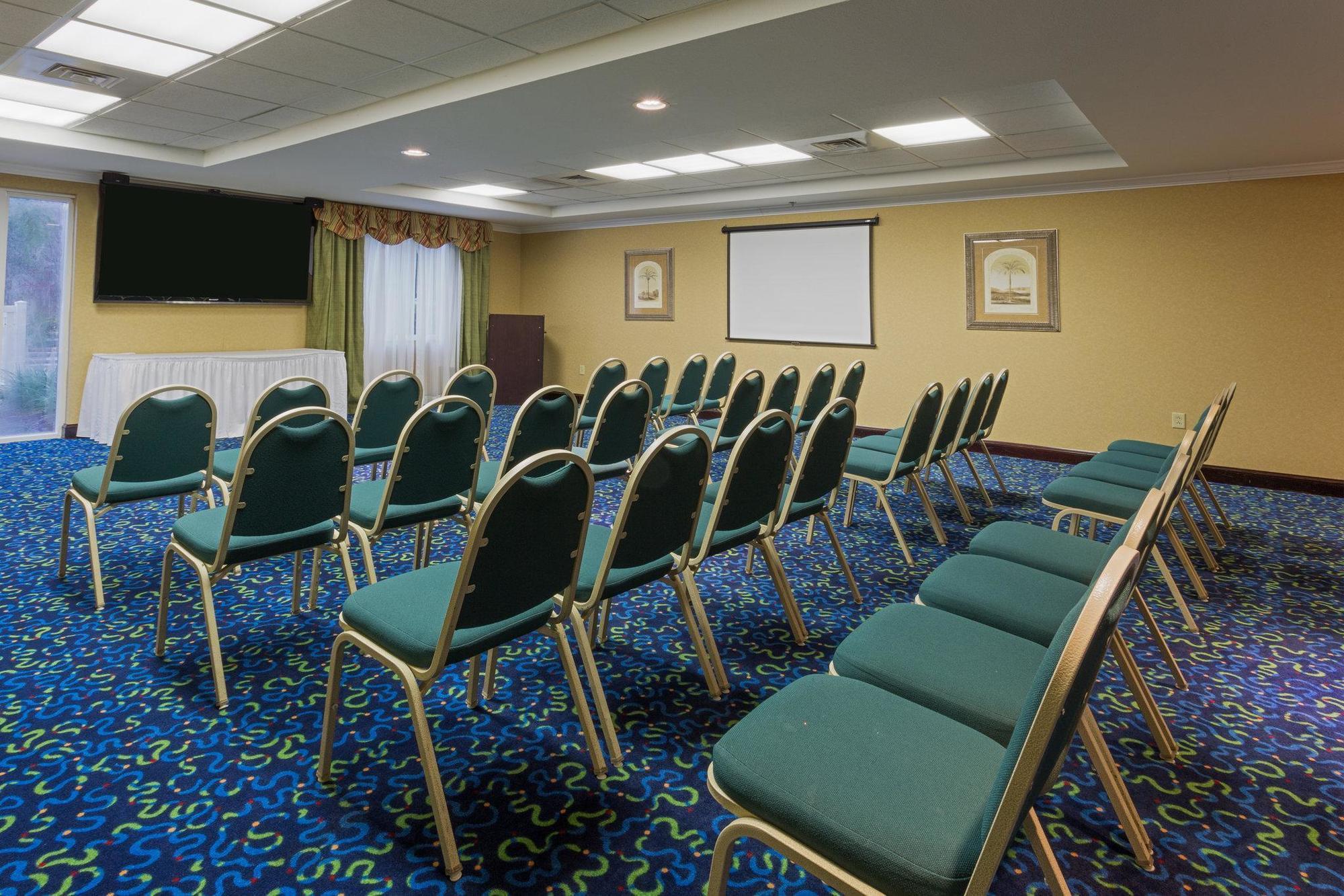 Holiday Inn Express & Suites Tavares By Ihg Exteriör bild
