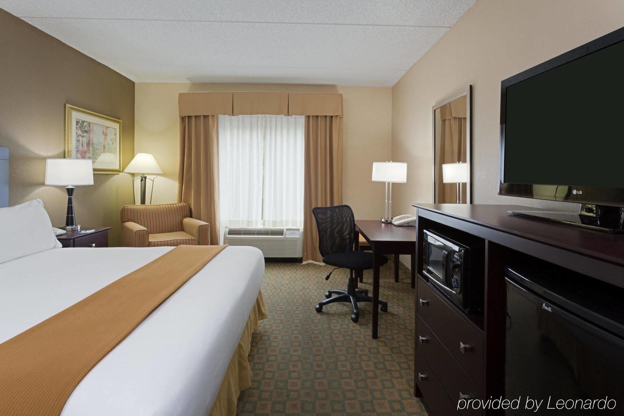 Holiday Inn Express & Suites Tavares By Ihg Exteriör bild